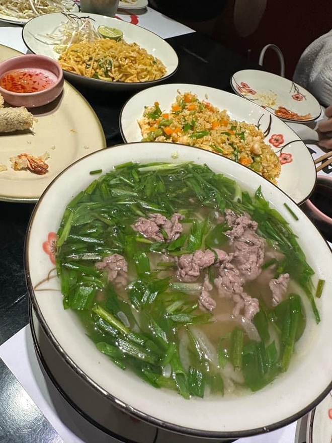 Ningning tung ảnh ở resort Hội An, cùng aespa thưởng thức ẩm thực Việt - Ảnh 6.