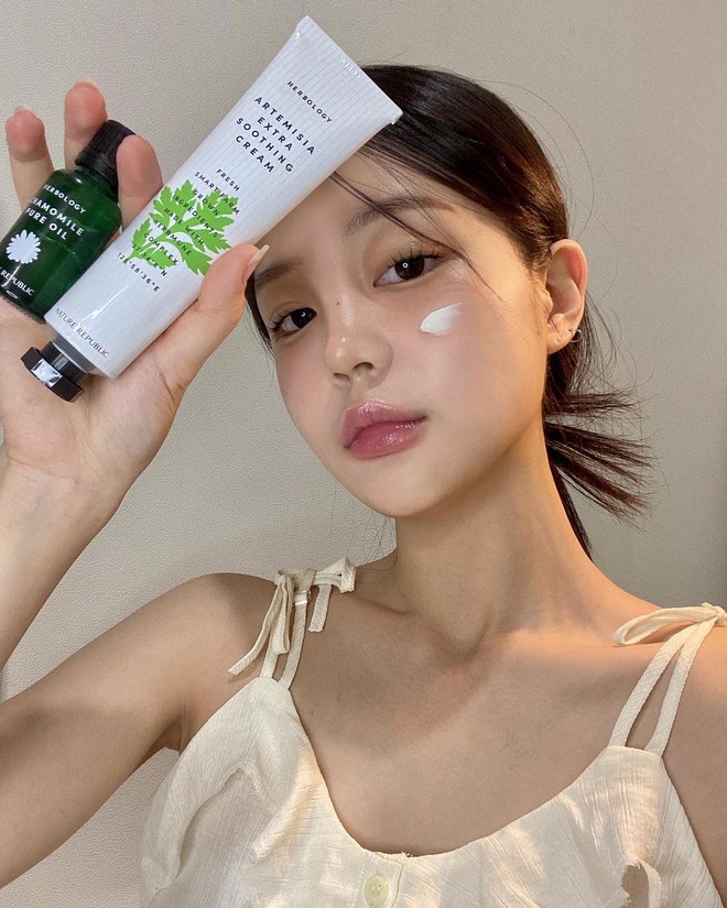 3 quy tắc chọn kem dưỡng ẩm cho m&ugrave;a h&egrave; - Ảnh 4.