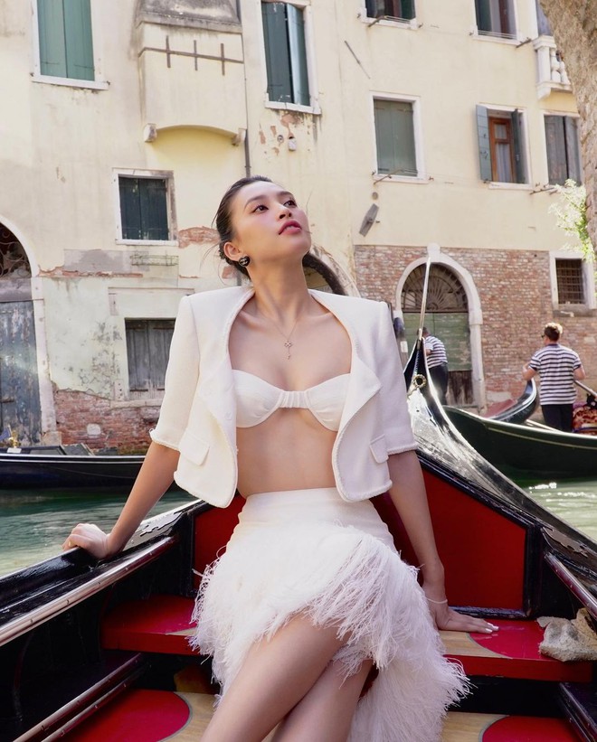 T&aacute;o bạo khoe nội y ở &Yacute;, Hoa hậu Tiểu Vy được nhắc nhở: K&iacute;n đ&aacute;o sẽ đẹp hơn - Ảnh 3.