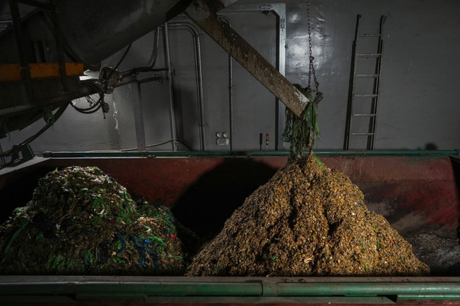 Trước vấn nạn rác thải thực phẩm, Hàn Quốc xây dựng hệ thống xử lý thức ăn thừa - Ảnh 1.