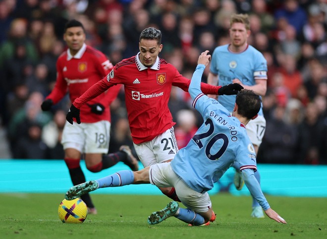 MU và Man City, những điều chưa kể về mối quan hệ từ bạn thành thù - Ảnh 10.