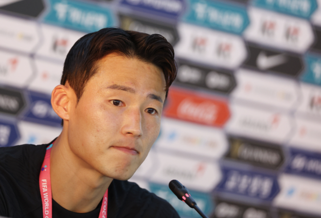 Klinsmann v&agrave; Son Heung-min &acirc;u lo việc tuyển thủ H&agrave;n bị bắt ở Trung Quốc - Ảnh 3.