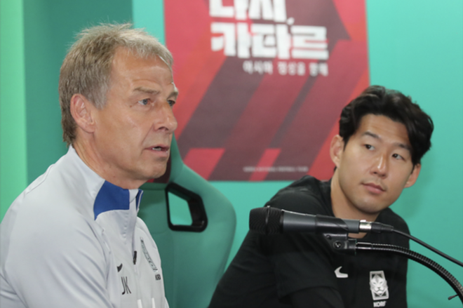 Klinsmann và Son Heung-min âu lo việc tuyển thủ Hàn bị bắt ở Trung Quốc - Ảnh 2.