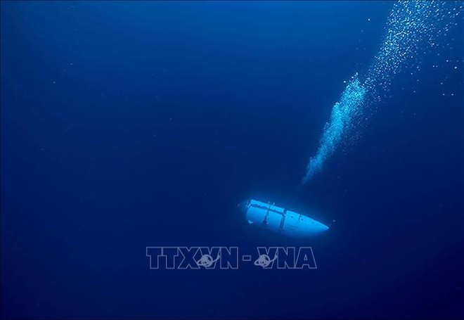 T&agrave;u lặn Titan được điều khiển bằng tay cầm tr&ograve; chơi điện tử? - Ảnh 2.