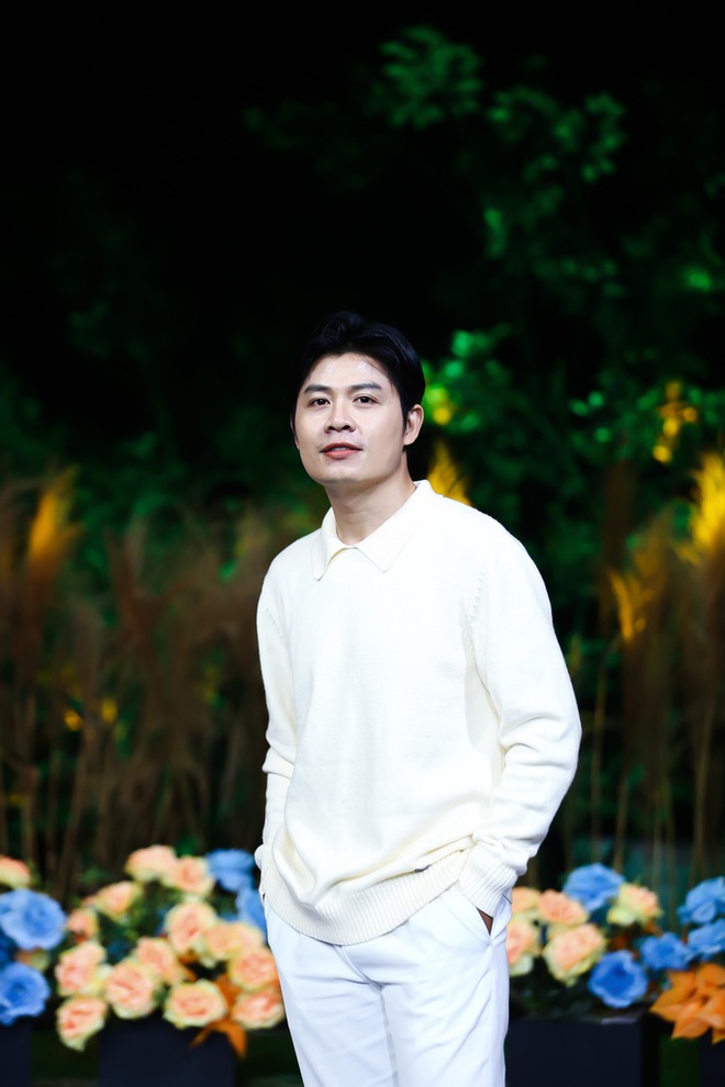 Nhạc sĩ Nguyễn Văn Chung rơi vào khủng hoảng với dòng nhạc “đặc biệt” - Ảnh 1.