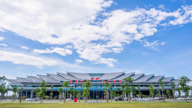 Ấn tượng hình ảnh kiến trúc sân bay độc nhất vô nhị ở Việt Nam - Ảnh 1.