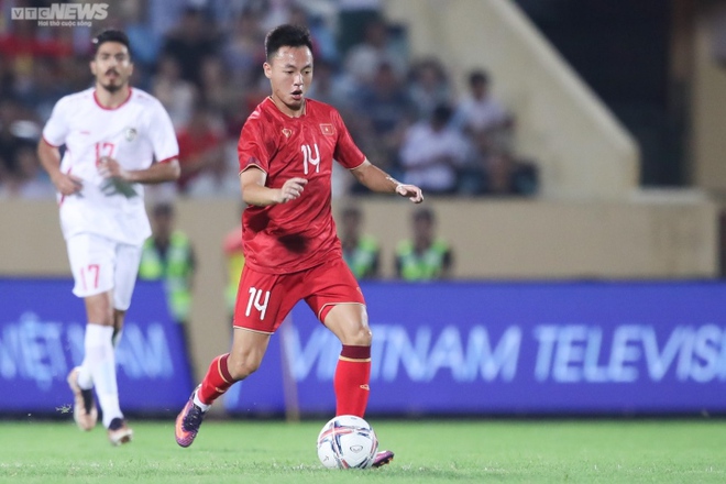 HLV Troussier làm mới tuyển Việt Nam: Dấu ấn sao U23 chạy như cầu thủ châu Âu - Ảnh 1.