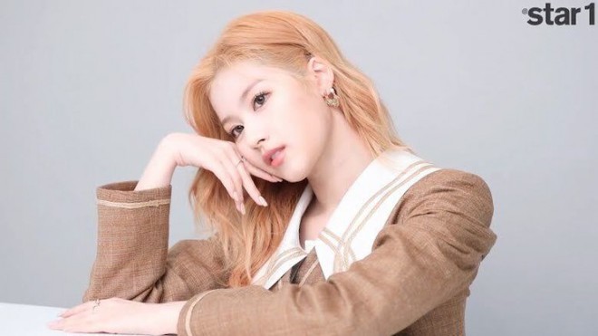 Những nữ thần tượng sở hữu g&oacute;c nghi&ecirc;ng đẹp nhất K-pop - Ảnh 5.