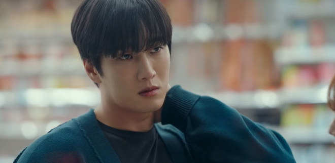 Shin Hye Sun su&yacute;t tiết lộ b&iacute; mật th&acirc;n phận với một người, rating phim lập kỷ lục mới - Ảnh 2.