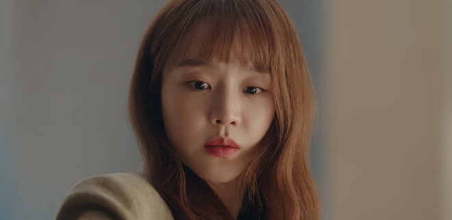 Shin Hye Sun su&yacute;t tiết lộ b&iacute; mật th&acirc;n phận với một người, rating phim lập kỷ lục mới - Ảnh 8.