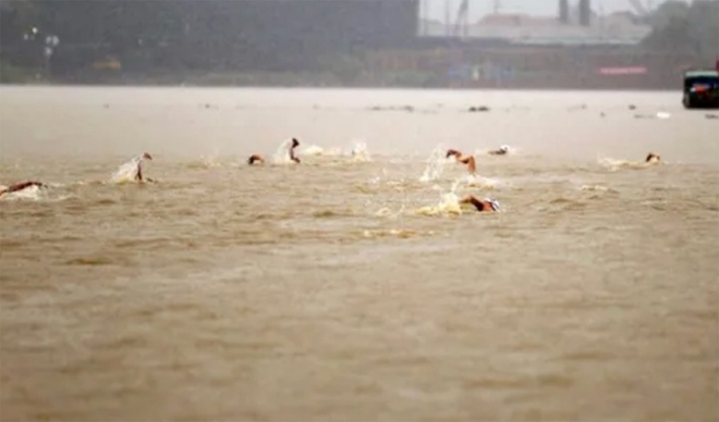 Tìm thấy thi thể nam sinh mất tích khi tham gia giải bơi ở Quảng Ninh - Ảnh 1.