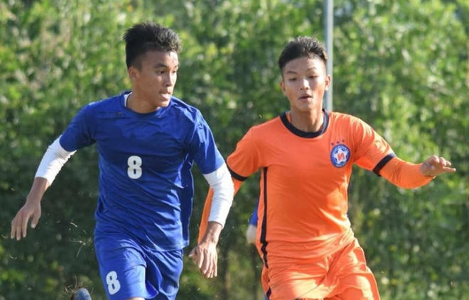 Cầu thủ Trẻ Quảng Nam thiệt mạng trong vụ lật xe: VFF gửi thư chia buồn - Ảnh 1.