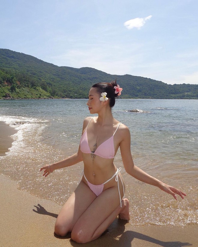 Bạn gái Bray, con gái siêu mẫu Vũ Thu Phương và dàn hot girl mạng đọ dáng với bikini - Ảnh 13.