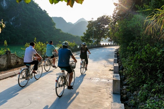 Làng chài Việt lọt top những ngôi làng cổ tích đẹp như tranh trên thế giới: Có cả núi và biển, cách Hà Nội chỉ 2 giờ chạy xe - Ảnh 8.