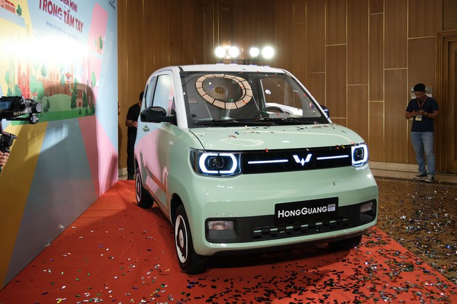 Wuling HongGuang Mini EV - Ô tô điện rẻ nhất Việt Nam ra mắt, giá từ 239 triệu đồng - Ảnh 3.