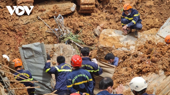 Vụ sạt lở đất kinh hoàng tại Đà Lạt: Đã tìm thấy vị trí 2 nạn nhân - Ảnh 3.