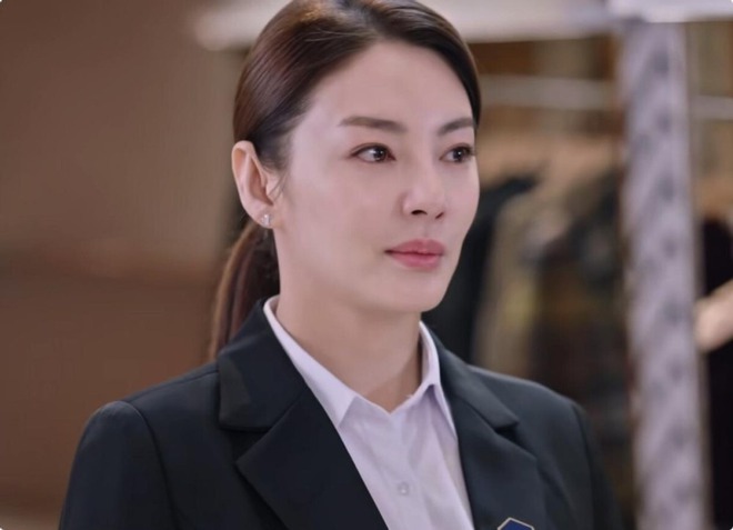 Nhan sắc như tượng sáp của bản sao Song Hye Kyo gây thất vọng nặng nề, khiến phim ẵm rating 0% - Ảnh 3.
