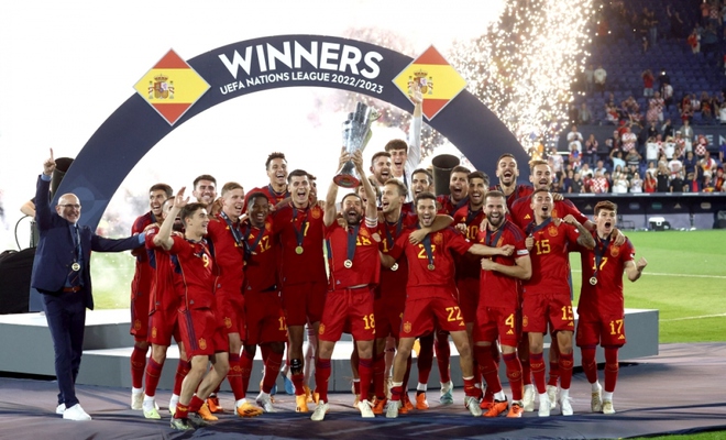 Top 10 ĐTQG mạnh nhất thế giới 2023: Argentina bỏ xa Bồ Đ&agrave;o Nha - Ảnh 2.