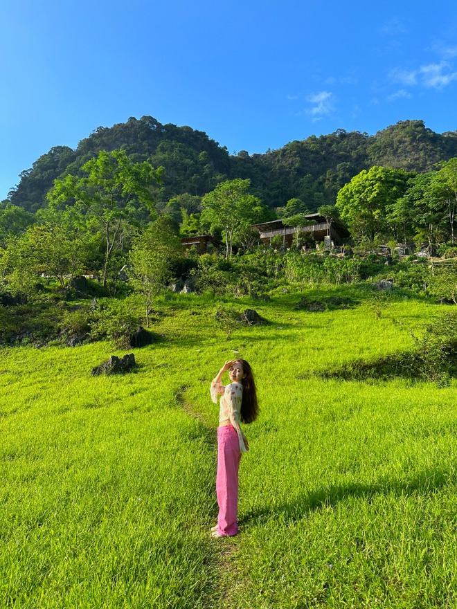 Kế hoạch du lịch Cao Bằng 3 ngày 2 đêm với chi phí vừa phải cho gia đình đến ngắm thác hùng vĩ và những thảo nguyên xanh ngắt - Ảnh 2.