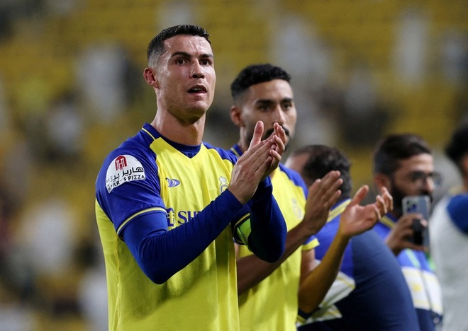 HLV tạm quyền Al-Hilal: Khoảng cách giữa Ronaldo và Messi là vài năm ánh sáng - Ảnh 2.