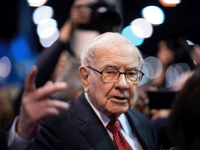 Mẹo đầu tư của bố già Warren Buffett - Ảnh 1.