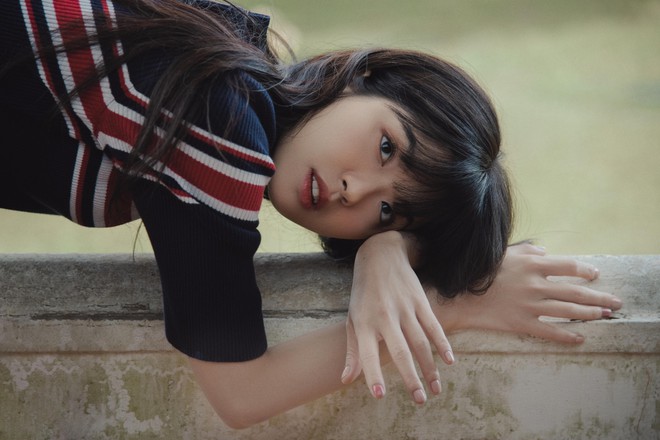 Suni Hạ Linh ra MV kể về mối quan hệ mập mờ, kh&ocirc;ng r&otilde; bạn hay y&ecirc;u - Ảnh 2.