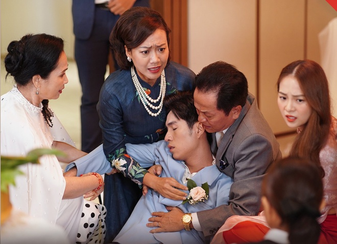Cặp đôi phim Việt khiến khán giả ngán ngẩm vì đơ cả đôi, cứ đóng chung là y như đang buồn ngủ - Ảnh 4.
