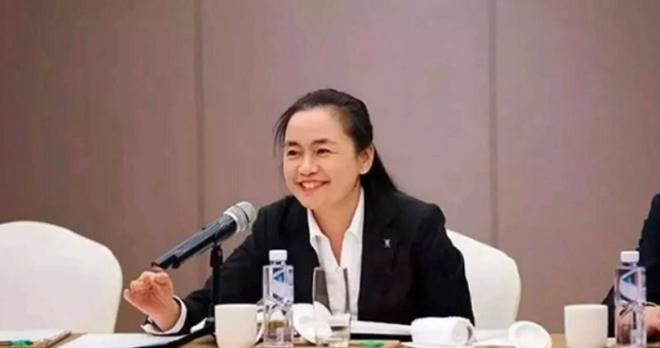 14 tuổi l&agrave;m cu li tr&ecirc;n c&ocirc;ng trường, sau 6 năm ch&agrave;ng trai trẻ sở hữu t&agrave;i sản h&agrave;ng triệu NDT, từng bước trở th&agrave;nh &ldquo;&ocirc;ng vua ng&agrave;nh dệt&rdquo; - Ảnh 2.