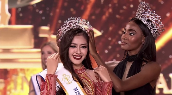 H&agrave;nh tr&igrave;nh Đặng Thanh Ng&acirc;n tại Miss Supranational: Từ đại diện bị bơ to&agrave;n tập đến c&uacute; twist &Aacute; hậu 4 - Ảnh 3.