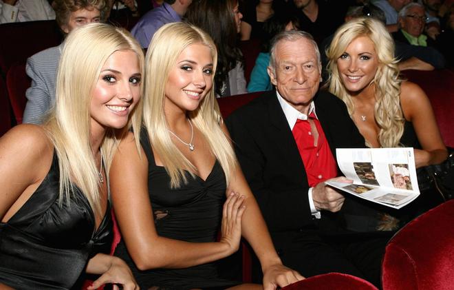Vợ k&eacute;m 60 tuổi kể chuyện sống chung hoang đường, t&ugrave; ngục với &ocirc;ng tr&ugrave;m Playboy - Ảnh 2.