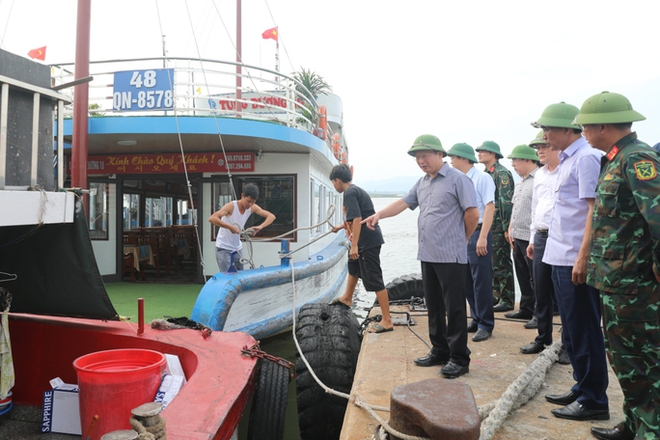 Bão số 1: Hơn 600 du khách mắc kẹt tại các đảo Cô Tô, Quan Lạn, Minh Châu, Ngọc Vừng - Ảnh 1.