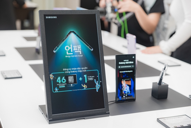 Không khí náo nhiệt trong ngày khai trương cửa hàng trải nghiệm Samsung SamCenter thứ 30 - Ảnh 15.