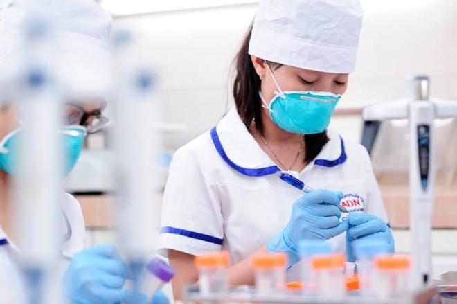 Người đ&agrave;n &ocirc;ng vụng trộm v&agrave; c&aacute;i kết đầy nước mắt sau 30 năm - Ảnh 1.