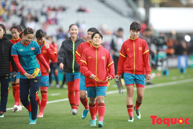 Đội tuyển nữ Việt Nam 0-3 tuyển Mỹ: Các cô gái Việt Nam thi đấu kiên cường trong ngày ra mắt World Cup - Ảnh 17.