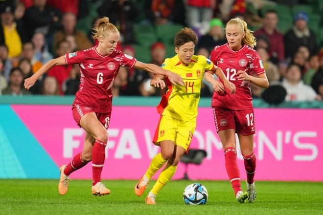 Truyền thông Trung Quốc chỉ trích VAR khiến đội nhà thua oan - Ảnh 1.