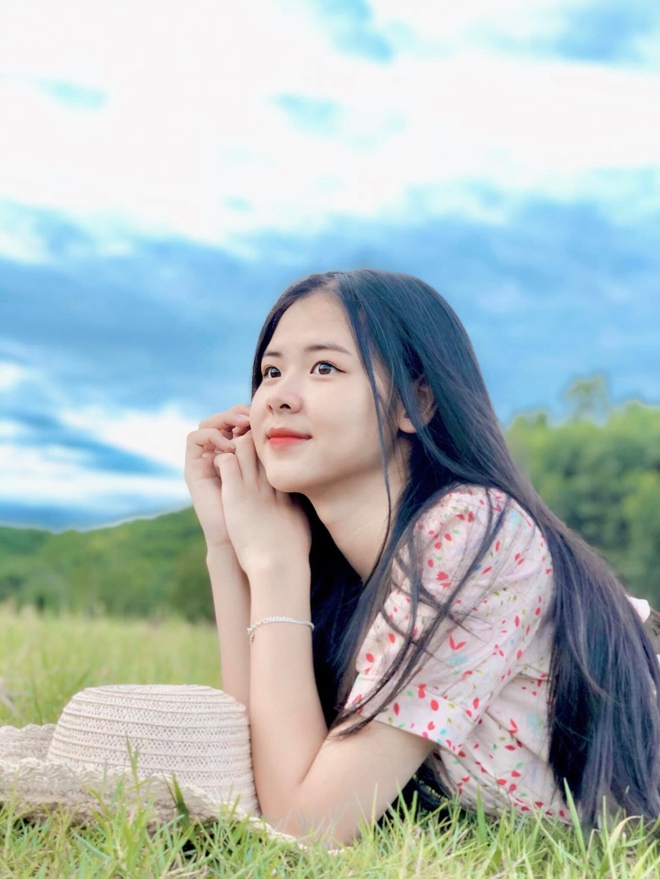 Ngắm nhan sắc hoa khôi bóng chuyền lọt top 10 Hoa hậu thế giới Việt Nam 2023 - Ảnh 8.