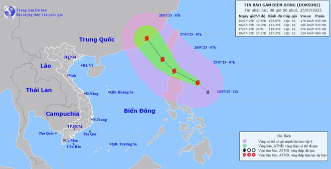 Bão Doksuri tiến gần Biển Đông, mạnh cấp 15, khả năng mạnh thêm trong 24 giờ tới - Ảnh 1.