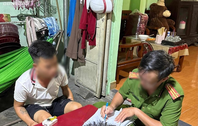 Tai nạn thảm khốc khiến 5 người thương vong ở Huế: T&agrave;i xế xe biển L&agrave;o dương t&iacute;nh ma tu&yacute; - Ảnh 1.