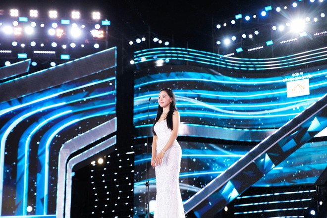 Bà Phạm Kim Dung - Trưởng BTC Miss World Vietnam 2023: Ý Nhi có nét đẹp quốc tế, Đào Hiền khiến tôi yên tâm, Minh Kiên gây ngạc nhiên - Ảnh 5.