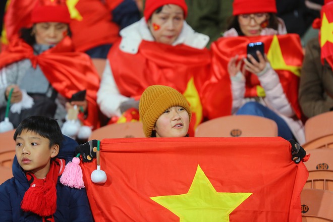 ĐT nữ Việt Nam 0-2 ĐT nữ Bồ Đào Nha: Không thể tạo bất ngờ - Ảnh 17.