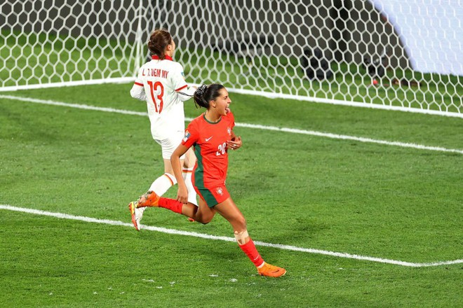 ĐT nữ Việt Nam 0-2 ĐT nữ Bồ Đào Nha: Không thể tạo bất ngờ - Ảnh 13.