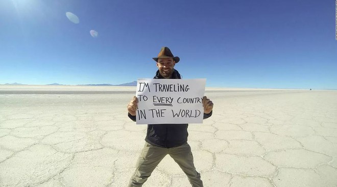 Người đàn ông hoàn thành chuyến đi đến mọi quốc gia trên thế giới trong 10 năm - Ảnh 2.