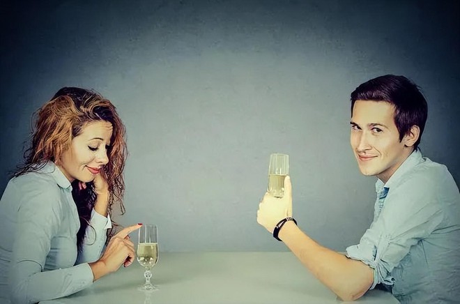 7 c&acirc;u n&oacute;i tr&iacute; tuệ được đ&uacute;c kết từ ng&agrave;n đời - Nghe th&ocirc; m&agrave; thật, c&agrave;ng ngẫm nghĩ c&agrave;ng học được nhiều điều hay - Ảnh 1.