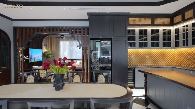 Căn nh&agrave; 800m2 cực chill giữa l&ograve;ng H&agrave; Nội: Cắm trại ngay tại vườn, đệm nằm &ldquo;sương sương&rdquo; gần 300 triệu - Ảnh 7.