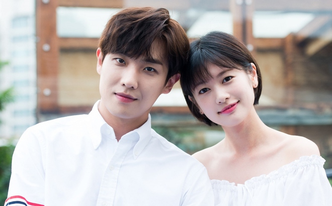 7 cặp đôi “phim giả tình thật” đẹp nhất Hàn Quốc: Fan mong YoonA hẹn hò Lee Jun Ho - Ảnh 7.