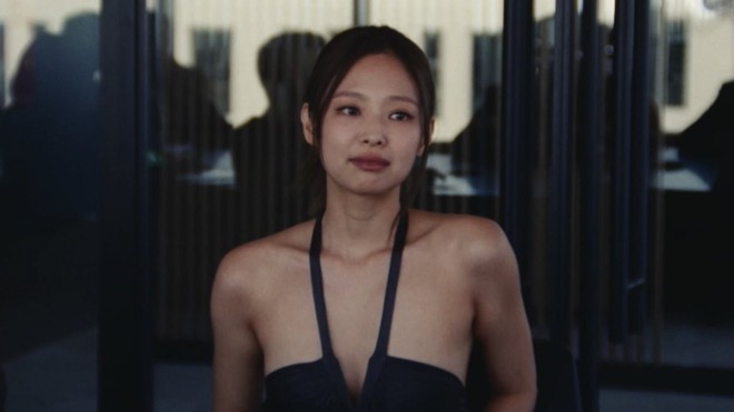 Kết cục l&atilde;ng xẹt của Jennie (BlackPink) - Ảnh 3.