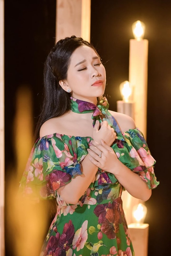 Ch&aacute;u g&aacute;i Vũ Linh: T&ocirc;i kh&ocirc;ng l&agrave;m g&igrave; tr&aacute;i đạo đức để bị cấm s&oacute;ng tr&ecirc;n truyền h&igrave;nh - Ảnh 2.