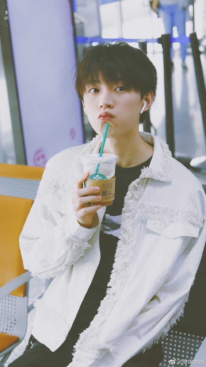 Mỹ nam nổi nhất m&agrave;n ảnh hiện tại: Tăng 2 triệu fan nhờ phim hay ăn đứt Vụng Trộm Kh&ocirc;ng Thể Giấu, visual chuẩn hot boy học đường - Ảnh 5.