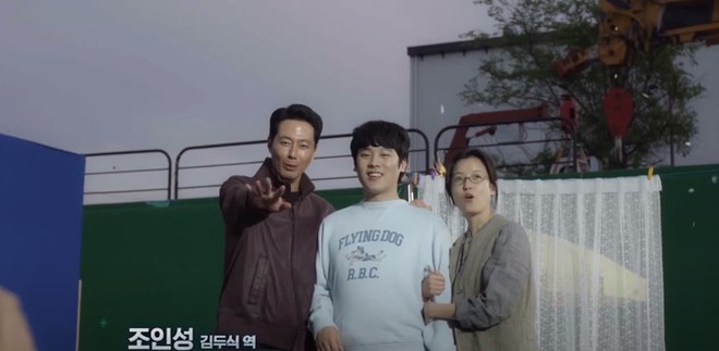 Bất ngờ với h&igrave;nh ảnh xuề x&ograve;a của Han Hyo Joo trong phim mới - Ảnh 2.