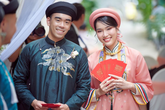 Đ&aacute;m hỏi của &Aacute; hậu Phương Anh v&agrave; chồng học tiến sĩ - Ảnh 17.